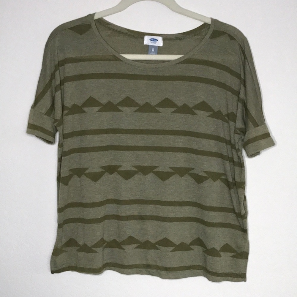 Old Navy Triangle Burnout Tee